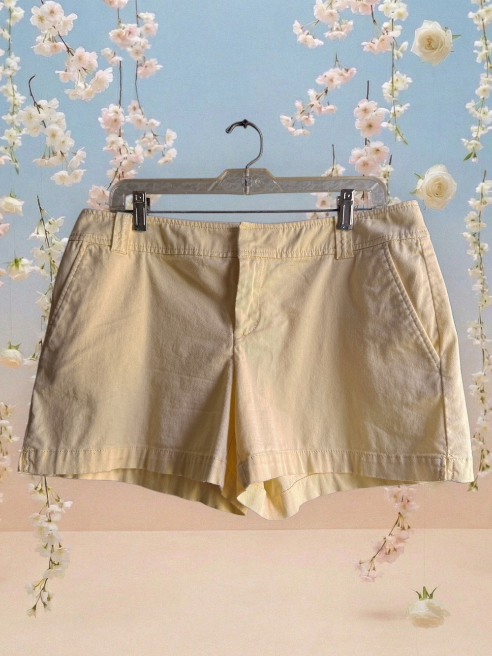 Women's Past Yellow Casual Chino Shorts